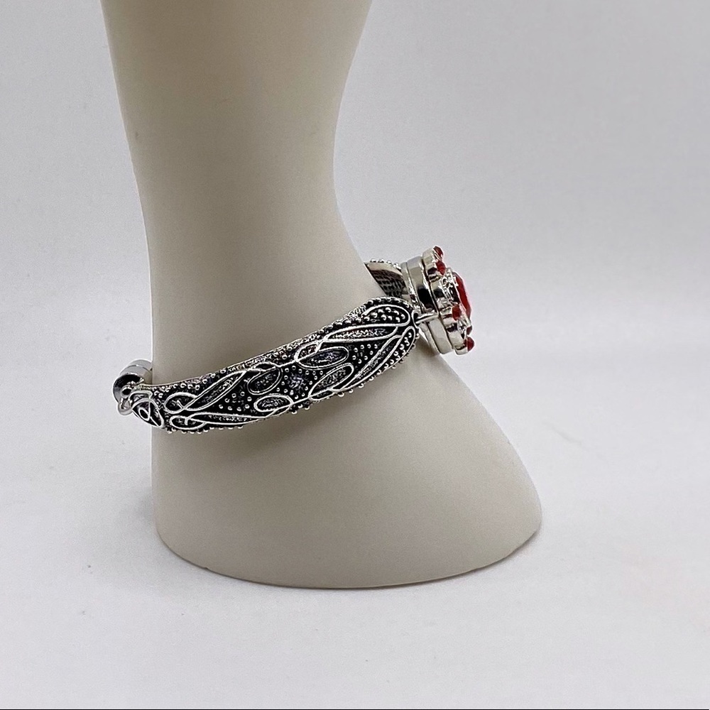 Vintage Style Snap Jewelry Bracelet Ginger Snap w/ Red stone Great Gift NWT - Picture 9 of 11